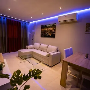  Apartment Aurea